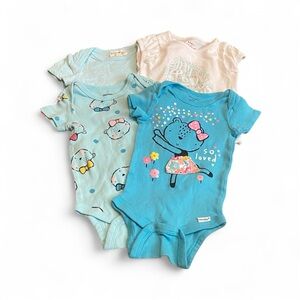 Baby Girl Bear Onesie Bundle 0-3 Month Lot of Four